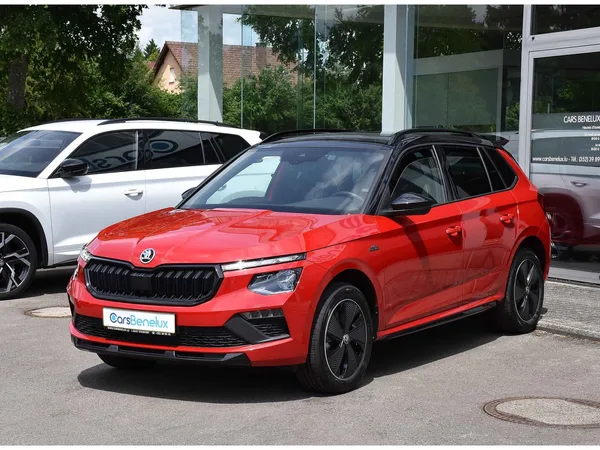 Skoda Kamiq 1.5 TSI Monte Carlo DSG PANO ACC TRAVEL LANE SIDE KESSY NEUF - Photo 2