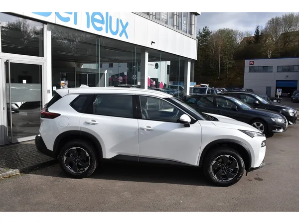 Nissan X-Trail 1.5 MHEV X-Tronic 7 PL. SG CHFF ACC LANE SIDE CAM NEUF - Photo 2