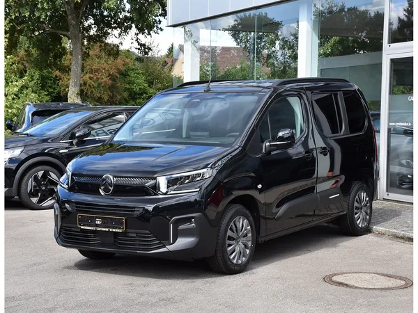 Citroën Berlingo 1.5 BlueHDI 130 EAT8 5 Pl. REGUL SMARTPHONE LED NEUF - Photo 2