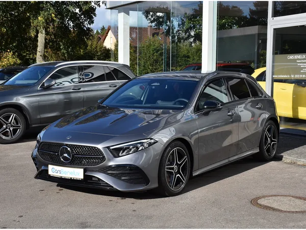 Mercedes-Benz A 200 d AMG Line 8G-DCT REGUL GPS CAM PARK KEYLESS NEUVE - Photo 2