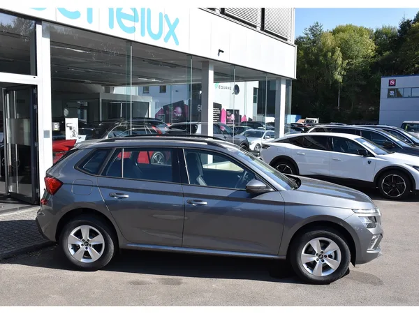 Skoda Kamiq 1.0 TSI 115 Selection DSG SG CHFF CLIMA REGUL SMARTLINK NEUF - Photo 2