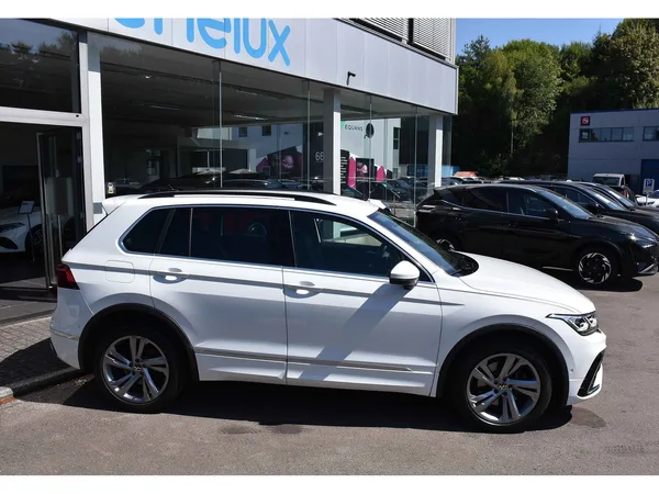Volkswagen Tiguan 1.4 TSI eHybrid R-Line DSG ACC TRAVEL SIDE PARK CAM 1° MAIN - Photo 2