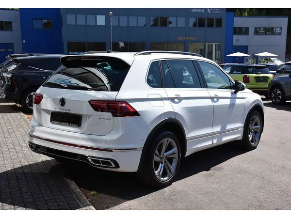 Volkswagen Tiguan 1.4 TSI eHybrid R-Line DSG ACC TRAVEL SIDE PARK CAM 1° MAIN - Photo 3