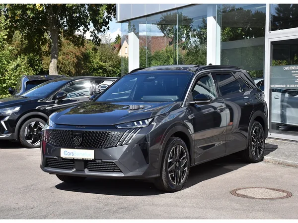 Peugeot 5008 Hybrid 145 GT Exclusive e-DCS6 PANO ACC CAM360 NEUF - Photo 2