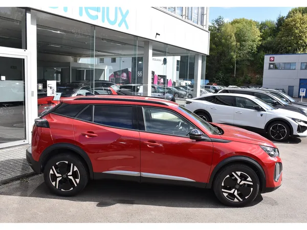 Peugeot 2008 1.2 Allure ACC GPS LANE SIDE REGUL CAM 360 1° MAIN - Photo 2