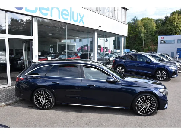 Mercedes-Benz E 300 de Break AMG Line Star Edition 9G-Tronic TO PANO MEMO ATT RMQ CAM360 - Photo 2