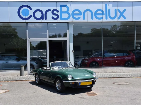 Triumph Spitfire 1500 - Photo 1