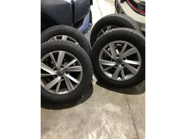 Jantes alu + Pneus hiver 15 195/65 R15 91T - Photo 2