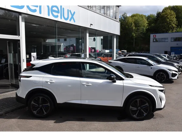 Nissan Qashqai 1.3 DIG-T MHEV Tekna Xtronic CUIR MEMO BOSE PANO NEUF - Photo 2