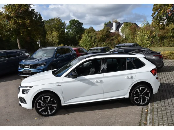 Skoda Kamiq 1.5 TSI Monte Carlo DSG PANO KESSY ATT REMORQUE NEUF - Photo 2