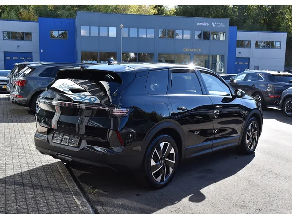Opel Grandland 1.2 Hybrid 145 e-DCT6 GS ACC FOCAL SG CHFF LANE CAM 1° MAIN - Photo 3