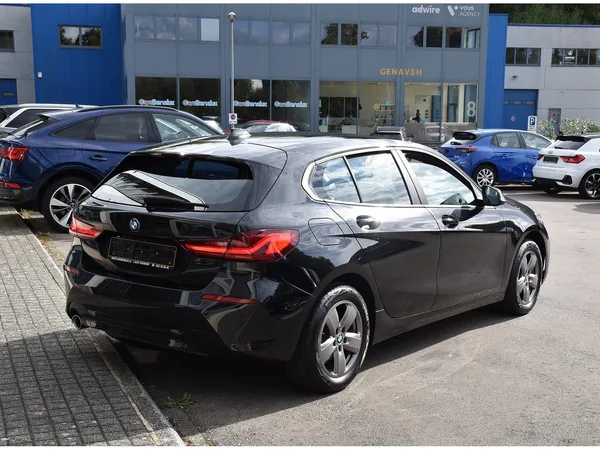 BMW 116 i CLIMA REGUL GPS PDC LED 1° MAIN - Photo 3