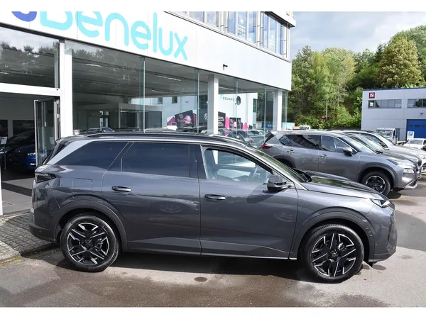 Peugeot 5008 Hybrid 145 Allure e-DCS6 ACC CAM360 JA19 NEUF - Photo 2