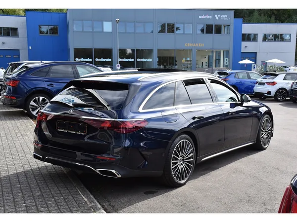 Mercedes-Benz E 300 de Break AMG Line Star Edition 9G-Tronic TO PANO MEMO ATT RMQ CAM360 - Photo 3