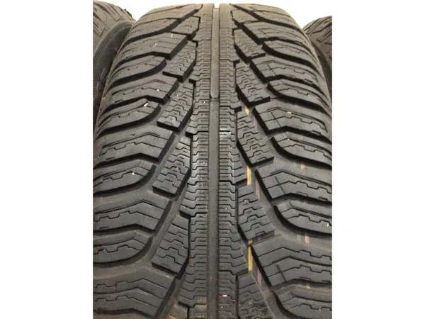 Pneus hiver 16 205/60 R16 92H - Photo 2