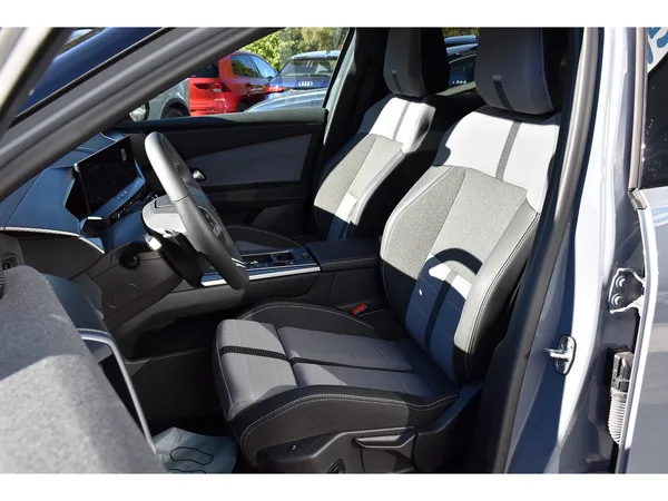 Opel Grandland 1.2 Hybrid 145 e-DCT6 GS ACC SG CHFF LANE ANGLE MORT CAM360 1° MAIN - Photo 2