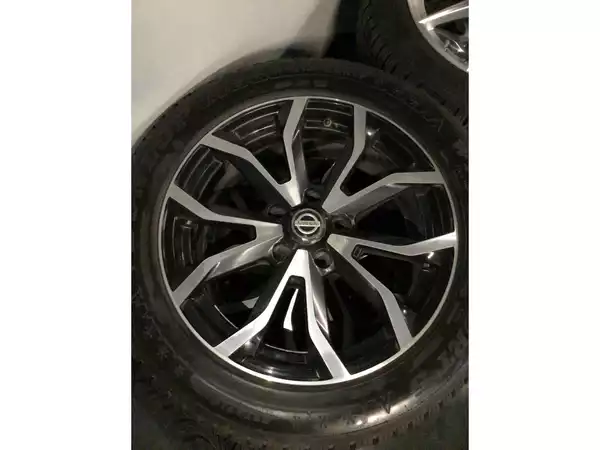 Jantes alu + Pneus hiver 17 215/55 R17 98V - Photo 2