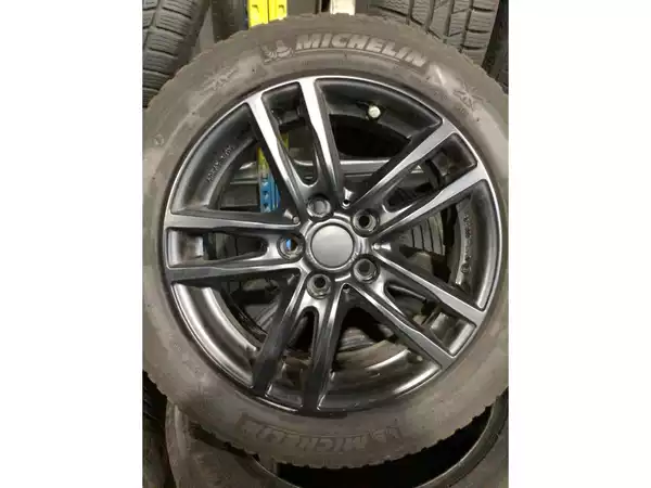 Jantes alu + Pneus hiver 16 205/55 R16 91H - Photo 1
