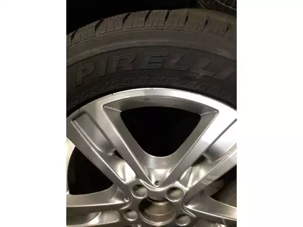 Jantes alu + Pneus hiver 18 255/55 R18 109H - Photo 2