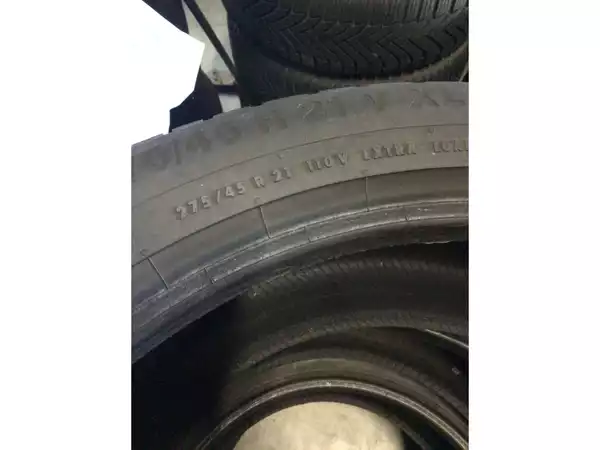 Pneus hiver 21 275/45 R21 110V - Photo 2