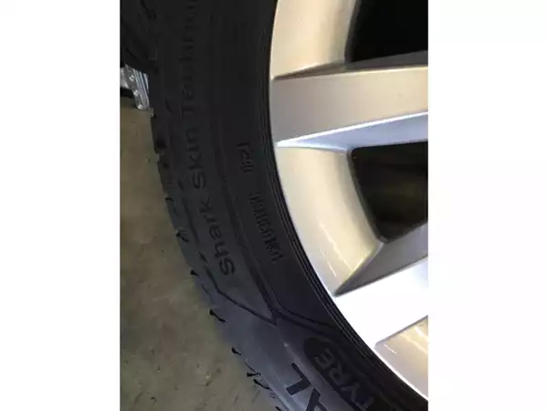 Jantes alu + Pneus été 16 205/55 R16 91V - Photo 2