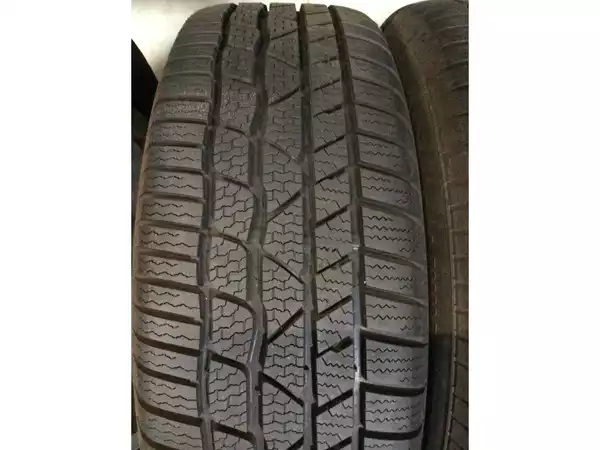 Jantes alu + Pneus hiver 17 215/60 R17 96H - Photo 2