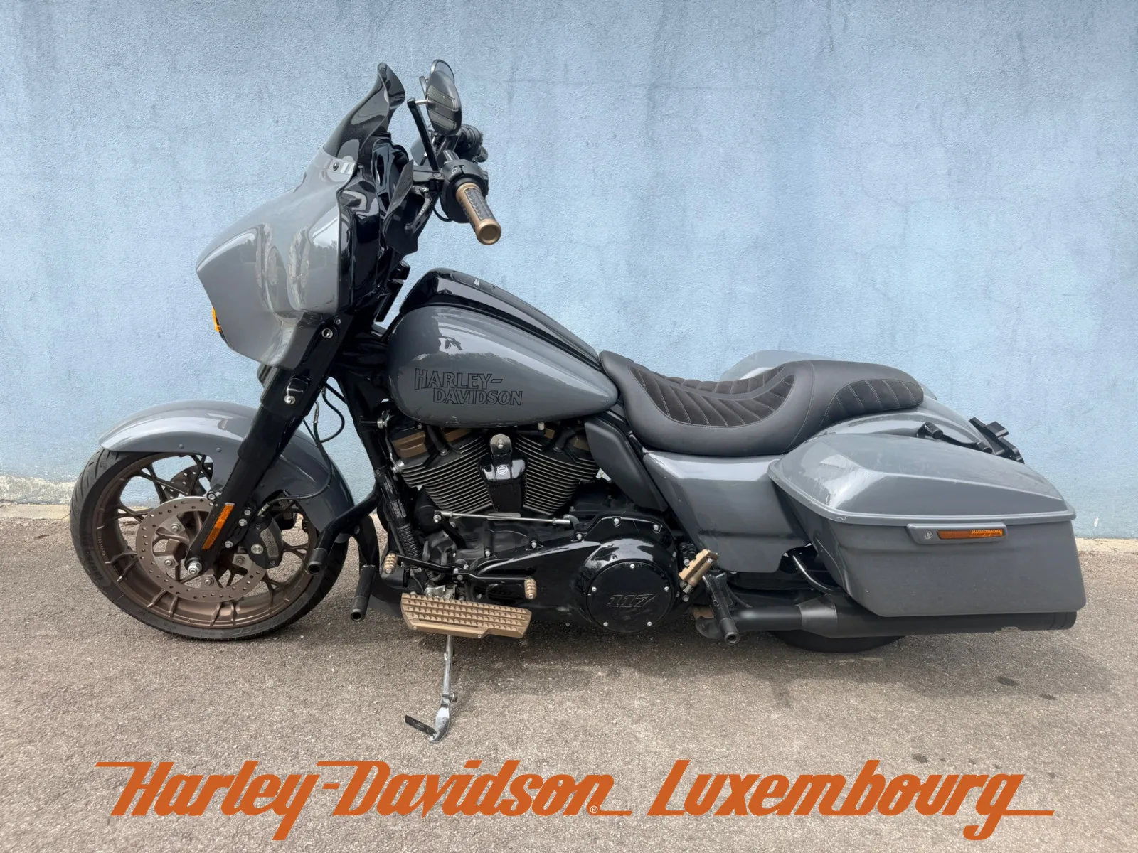 Harley-Davidson Street Glide ST - Photo 1