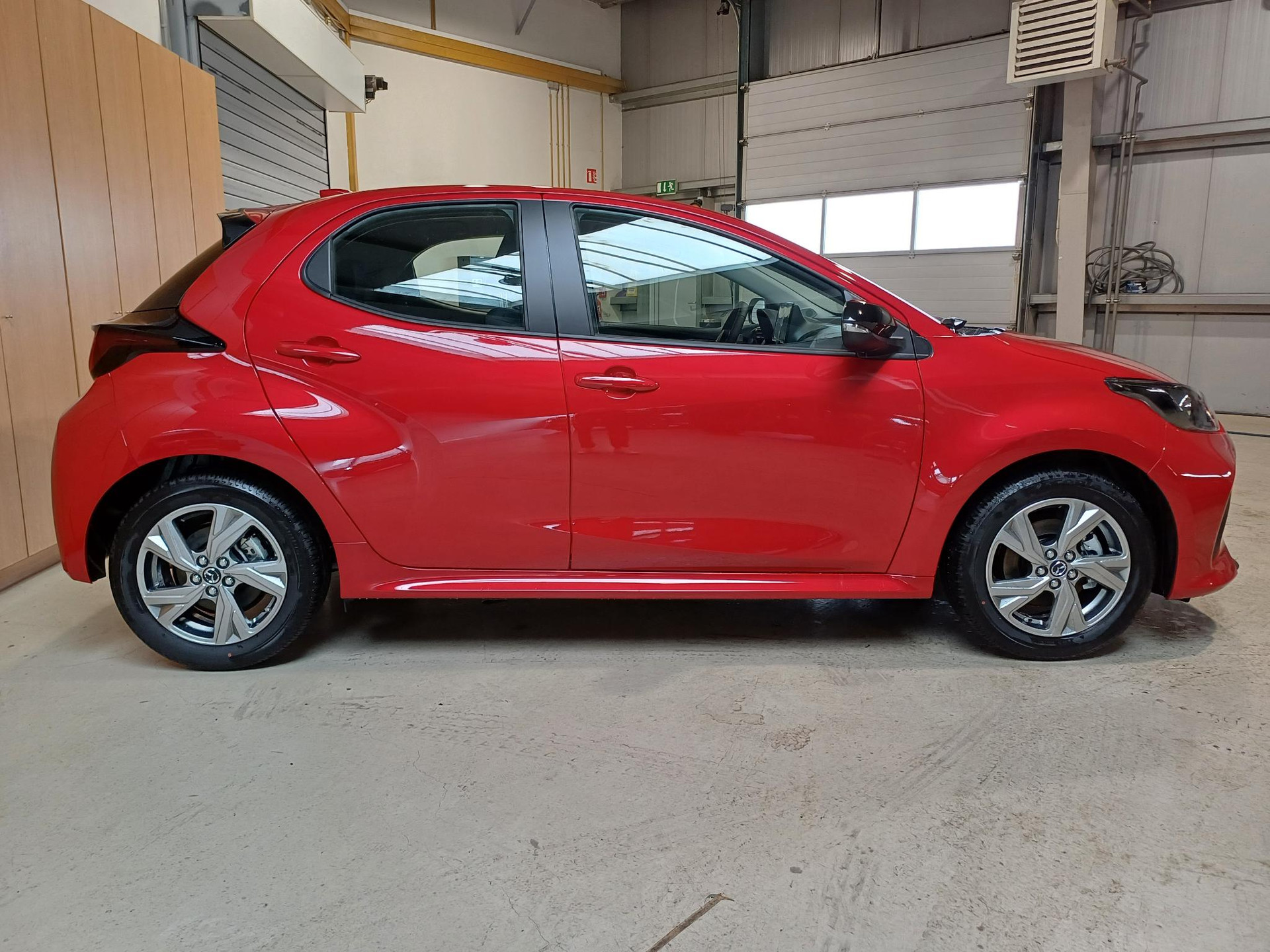 Mazda 2 Hybrid e-SKYACTIV R-EV 166 pk Exclusive-Line - Photo 1
