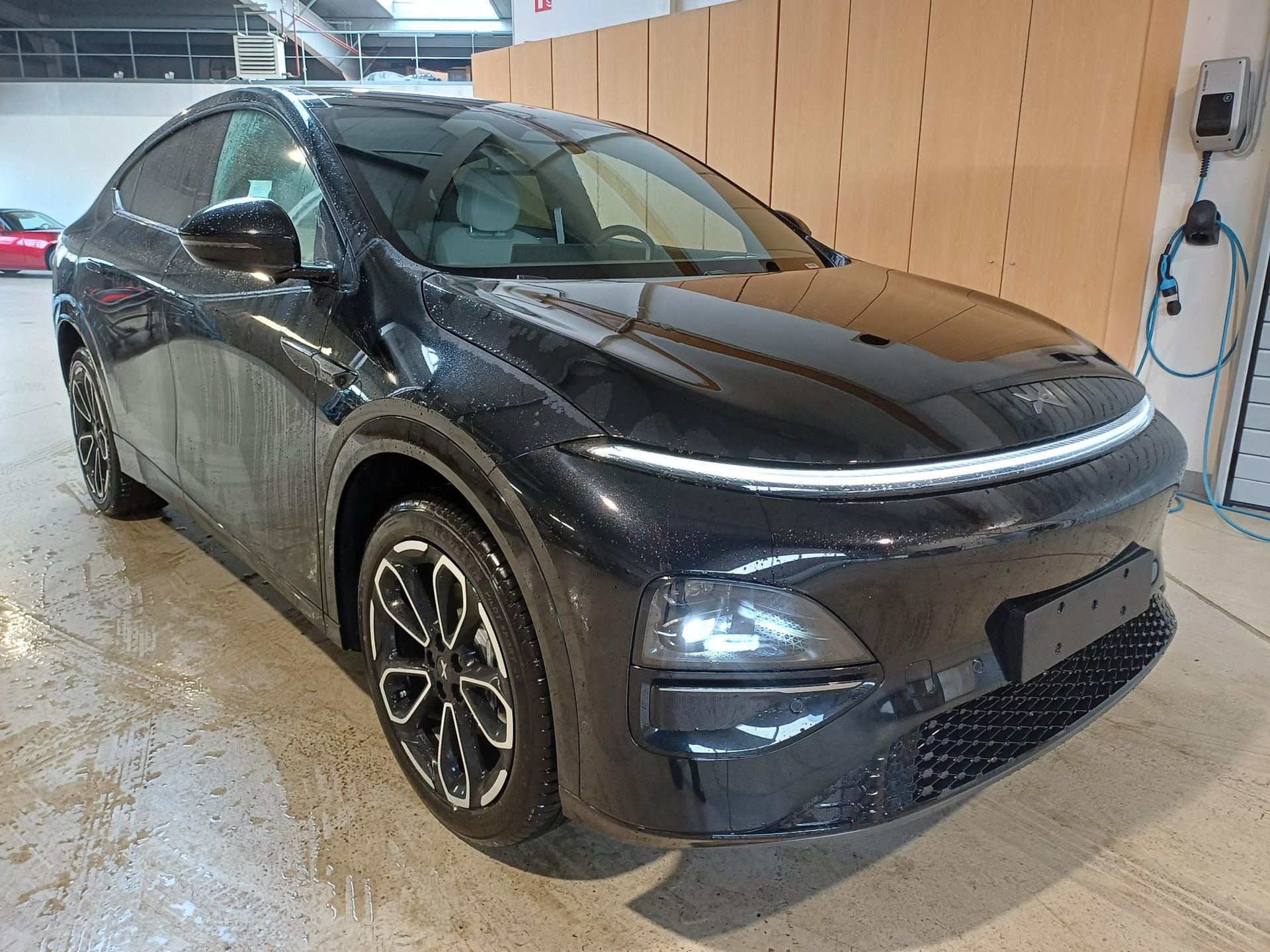 Xpeng G6 New RWD Long Range BEV 81KWH Long Range RWD - Photo 2