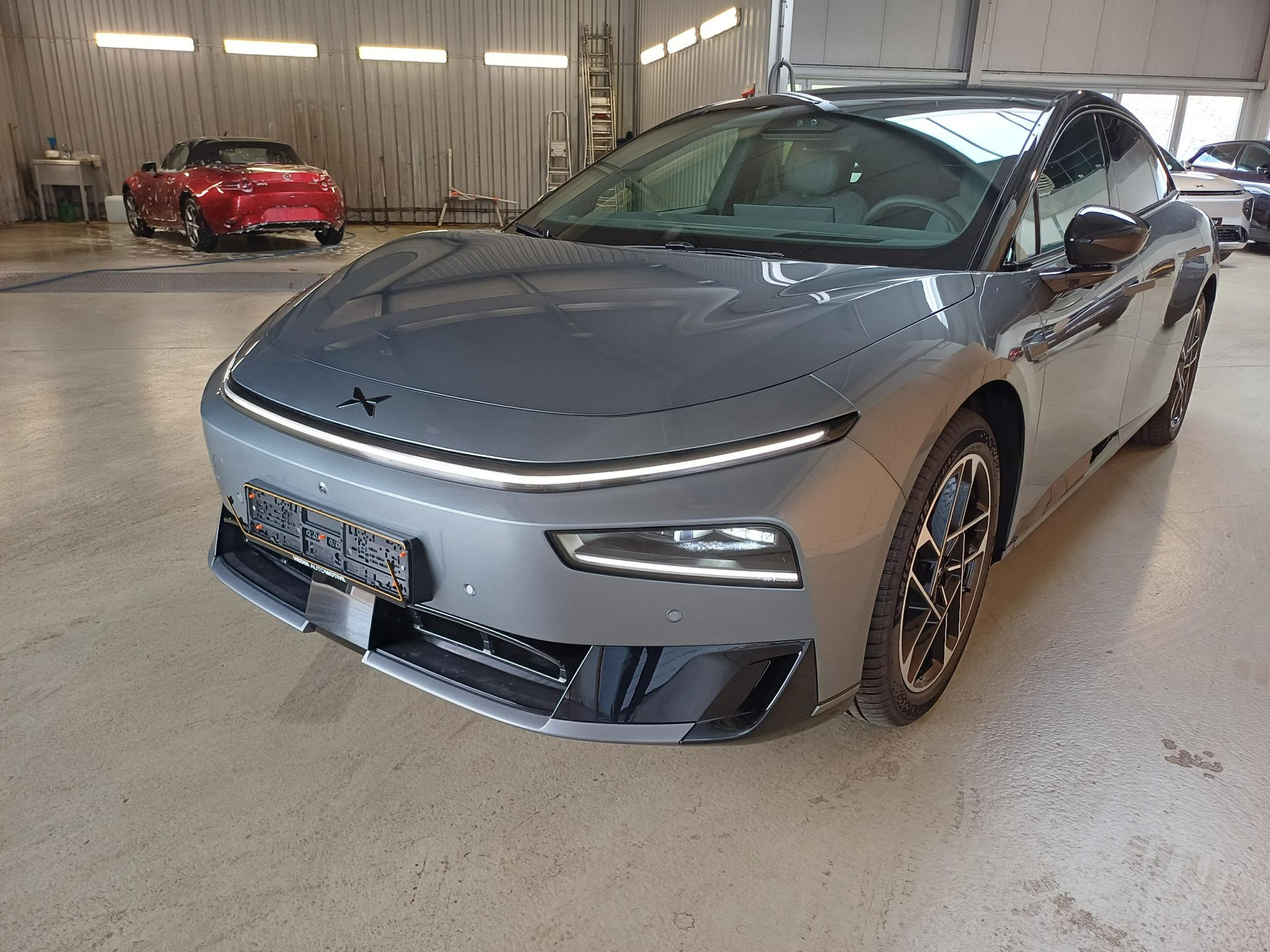 Xpeng P7 AWD Performance - Photo 1
