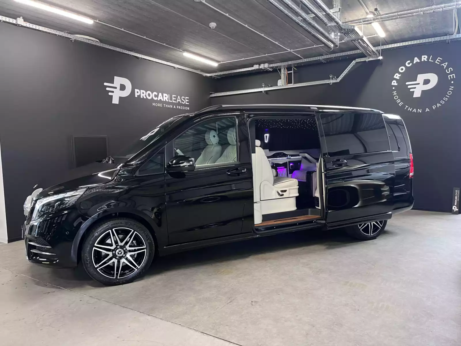 Mercedes-Benz V 300 V300 D VIP EXTRA LANG L3/ STOCK/**FULL** - Photo 1