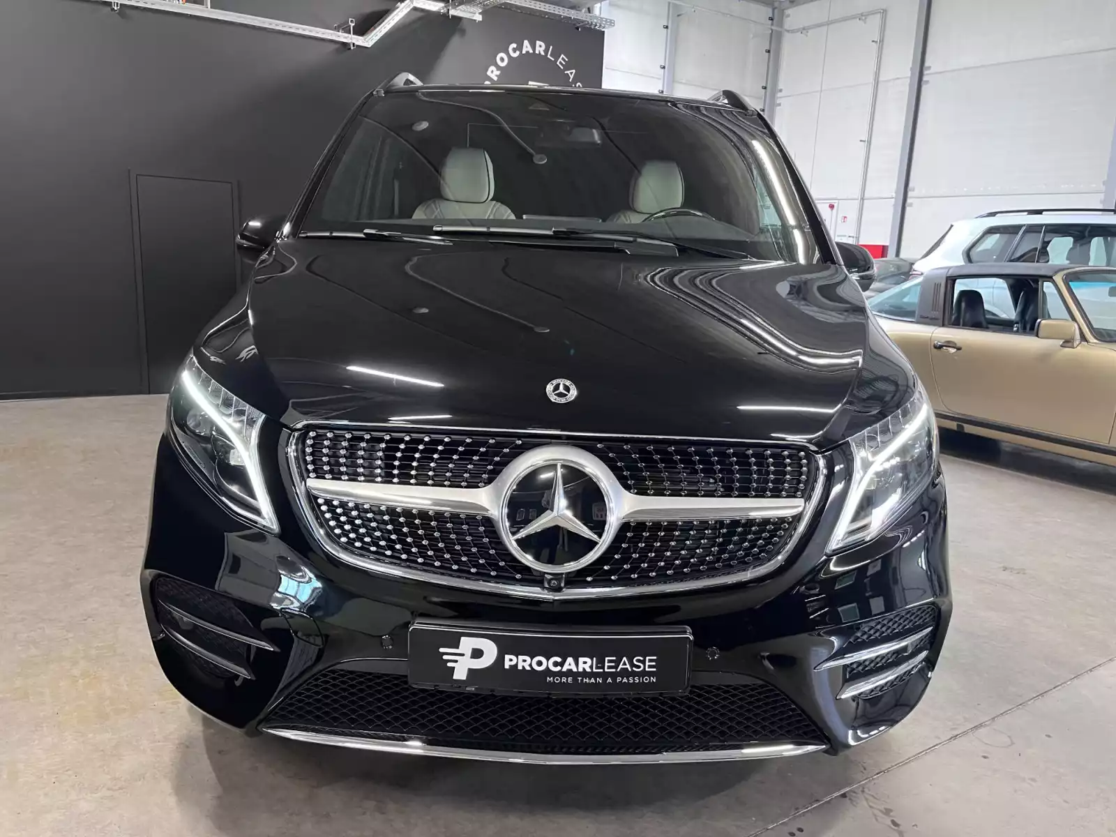 Mercedes-Benz V 300 V300 D VIP EXTRA LANG L3/ STOCK/**FULL** - Photo 1