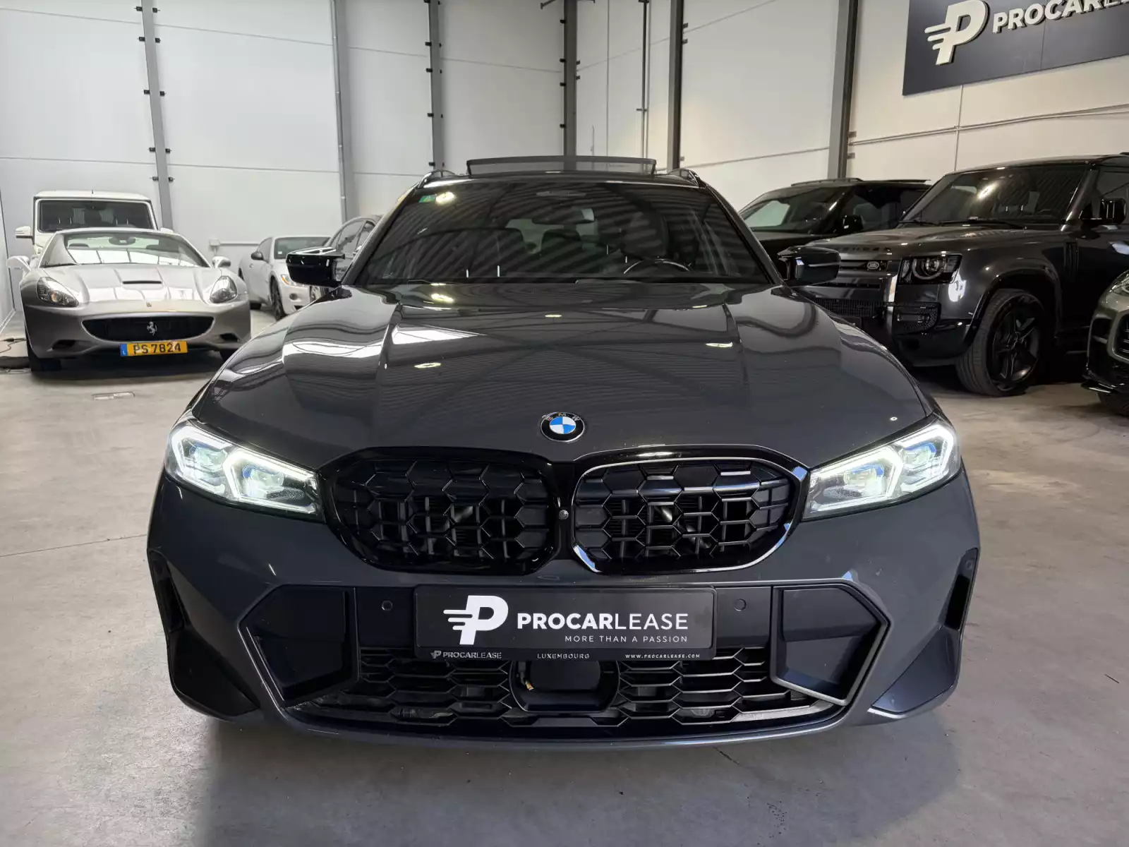 BMW 340 Touring M340 d xDrive/Pano/HUD/Camera/19/ACC/ - Photo 1