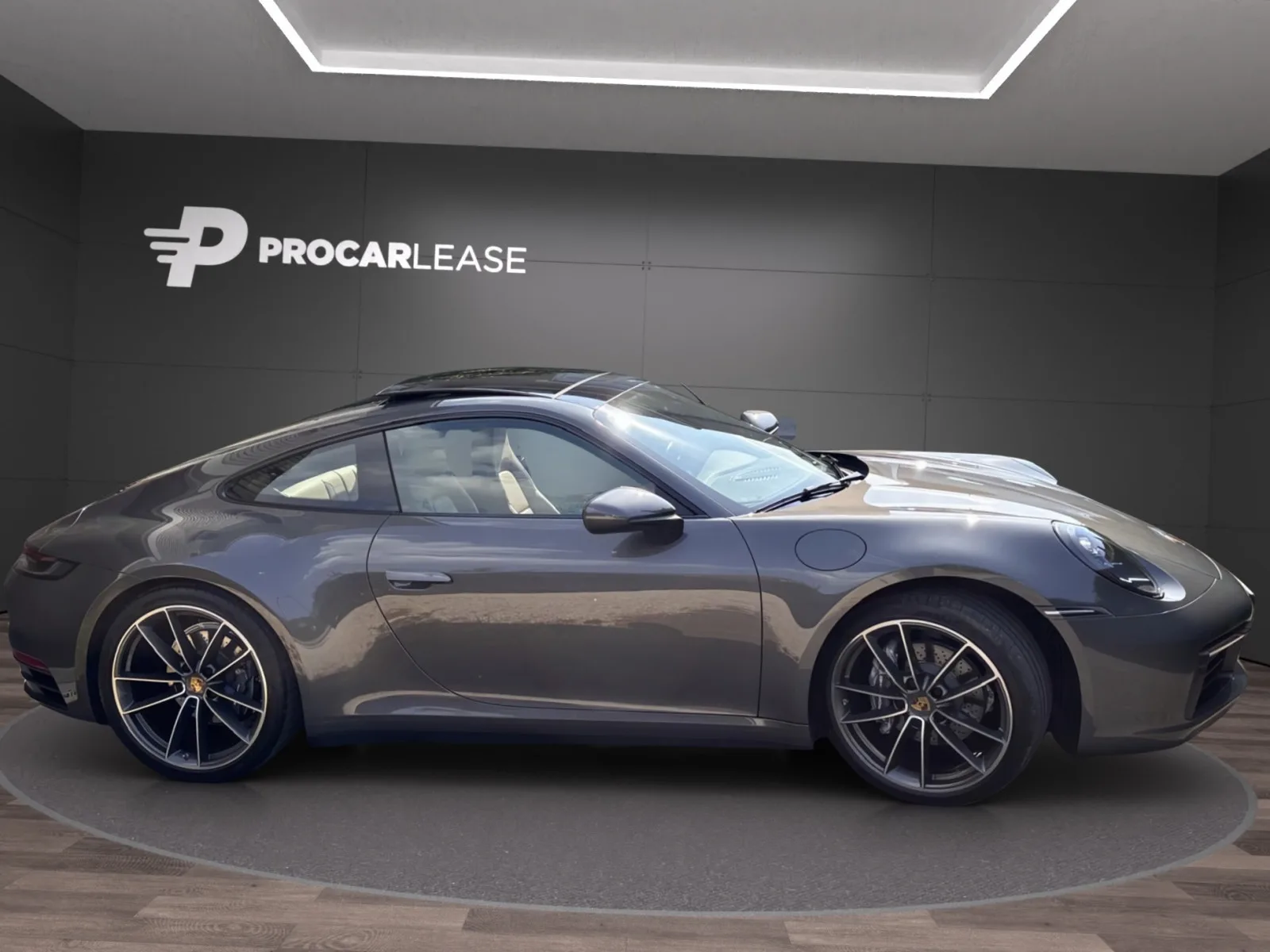 Porsche 911 992 CARRERA 4 /TOIT OUVRANT/ PASM/ CARPLAY - Photo 1