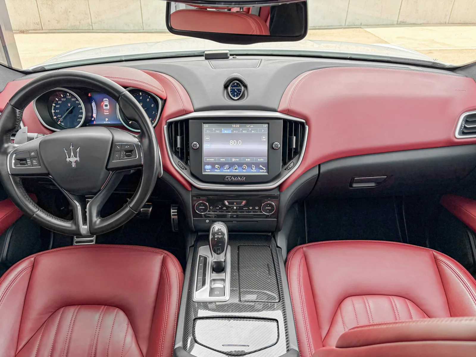 Maserati Ghibli 3.0 V6 S Q4 Automatik/ Xénon/Camera/Carbonne/20/Leder/VOLL - Photo 1