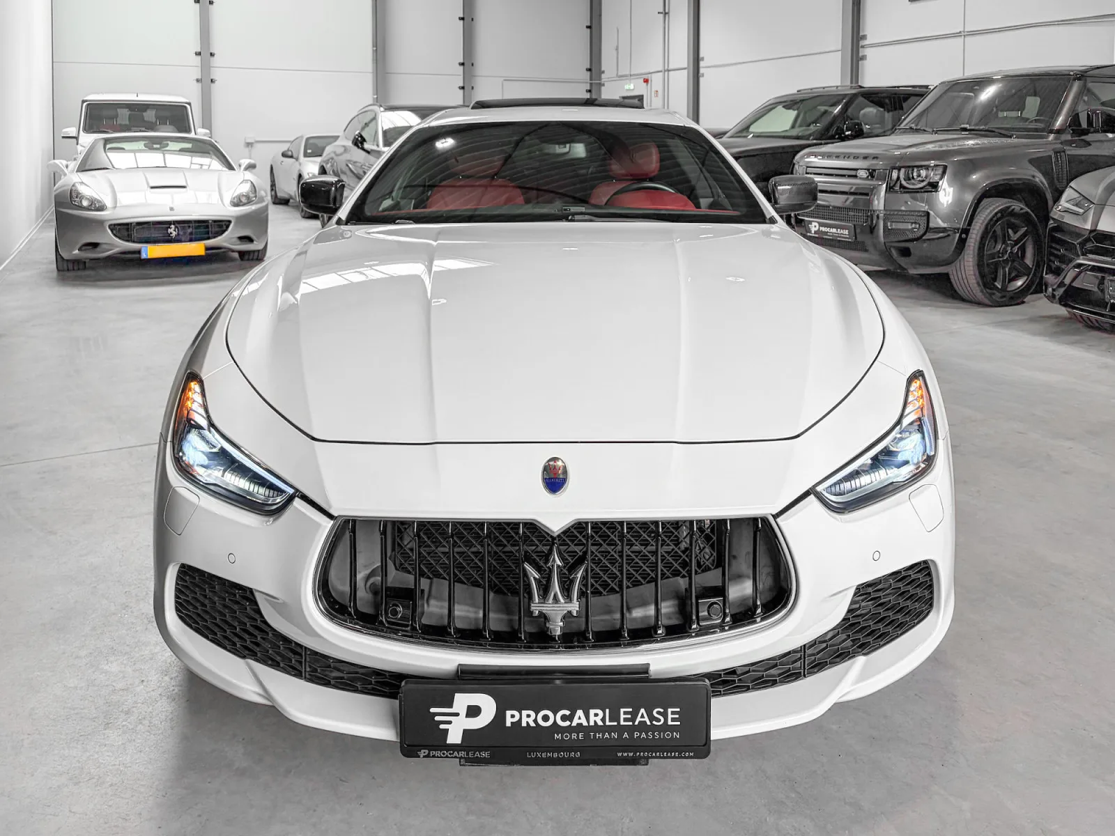 Maserati Ghibli 3.0 V6 S Q4 Automatik/ Xénon/Camera/Carbonne/20/Leder/VOLL - Photo 1