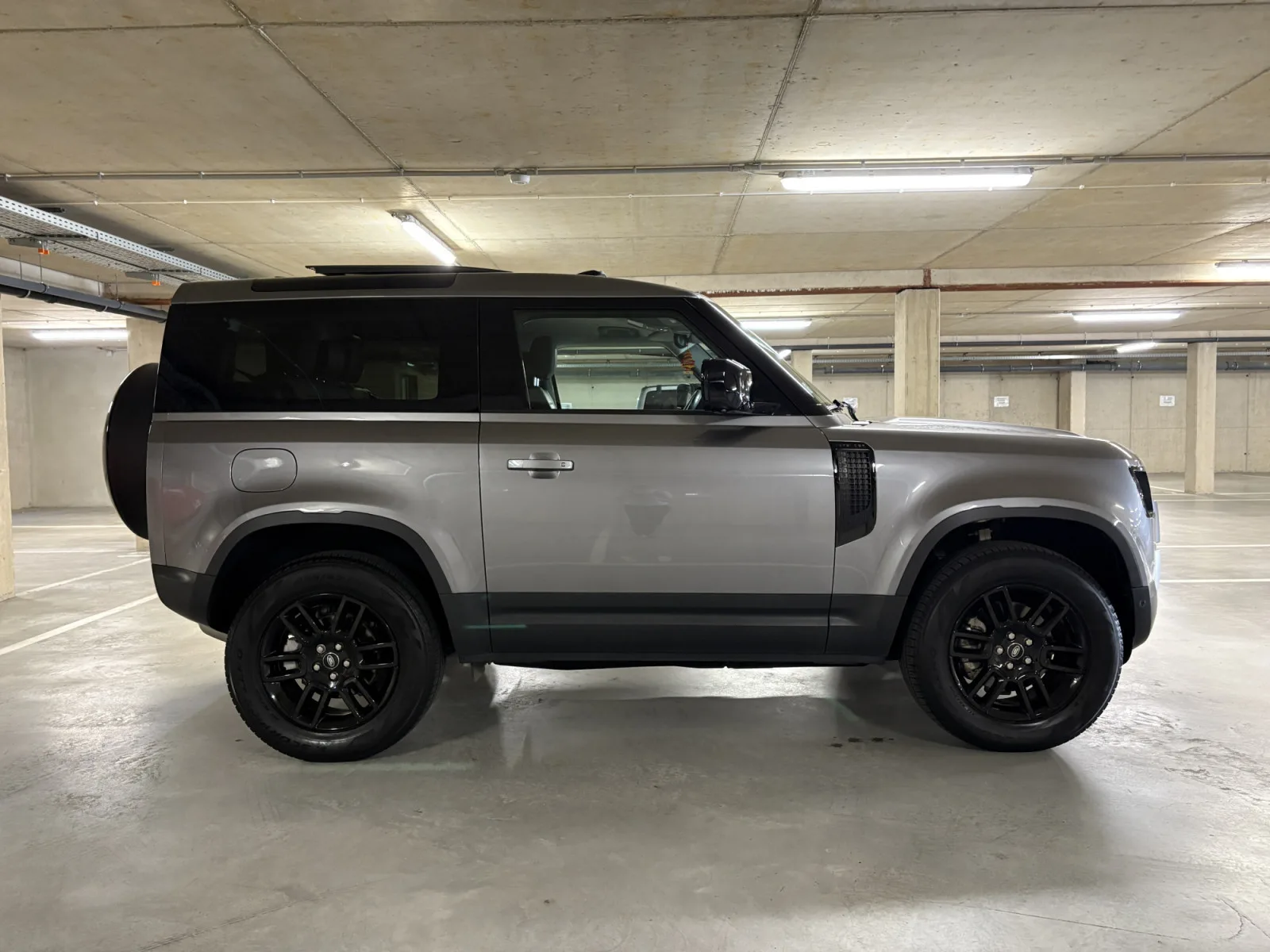 Land Rover Defender DEFENDER 90 S 3.0 D200/ PANORAMA/ APPLE CAR PLAY/ - Photo 1