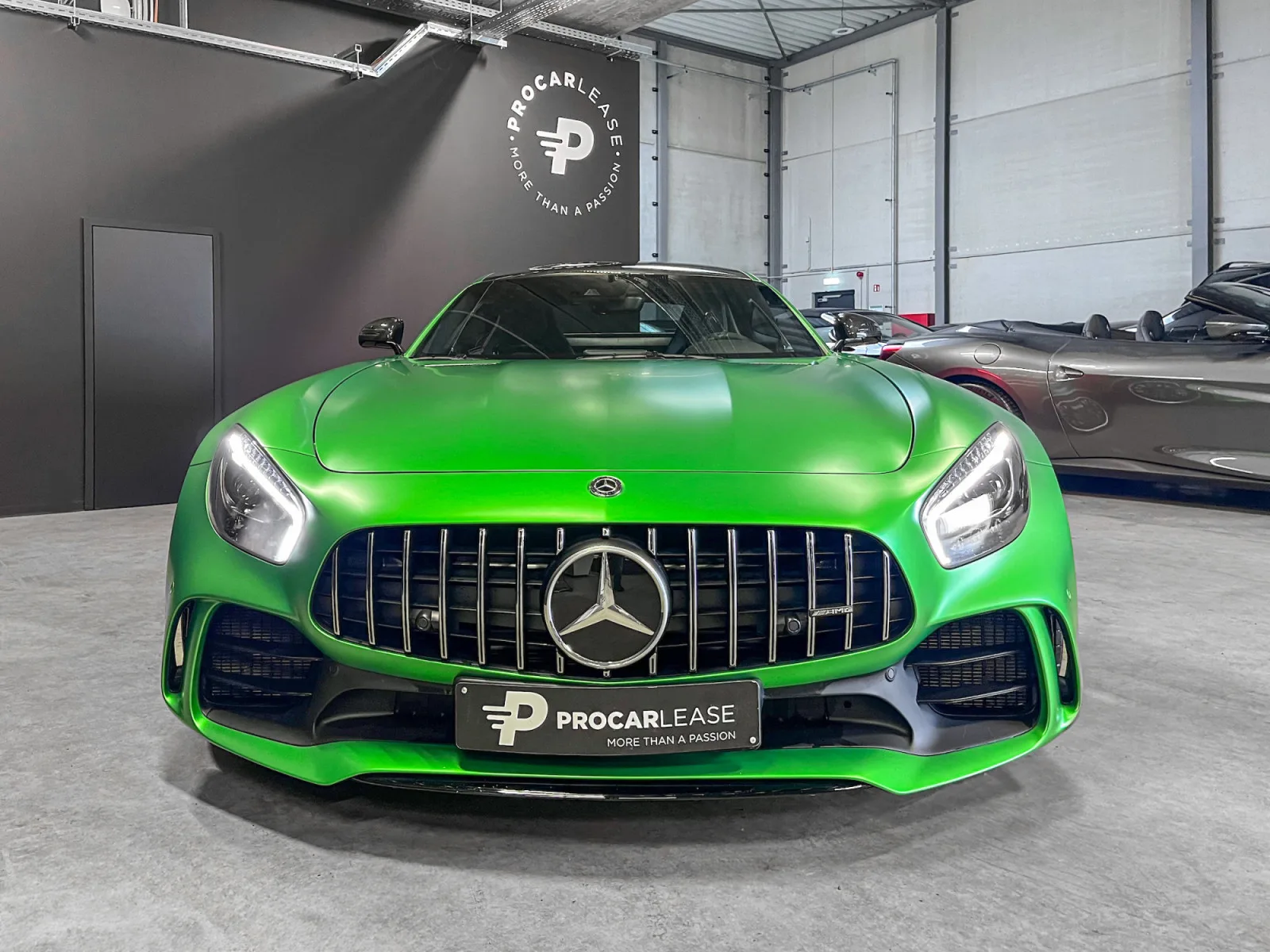 Mercedes-Benz AMG GT R PERFECT CONDITION /NO FAP 1 HAND / KERAMIK/ BURMESTER/SERVICE DONE - Photo 1