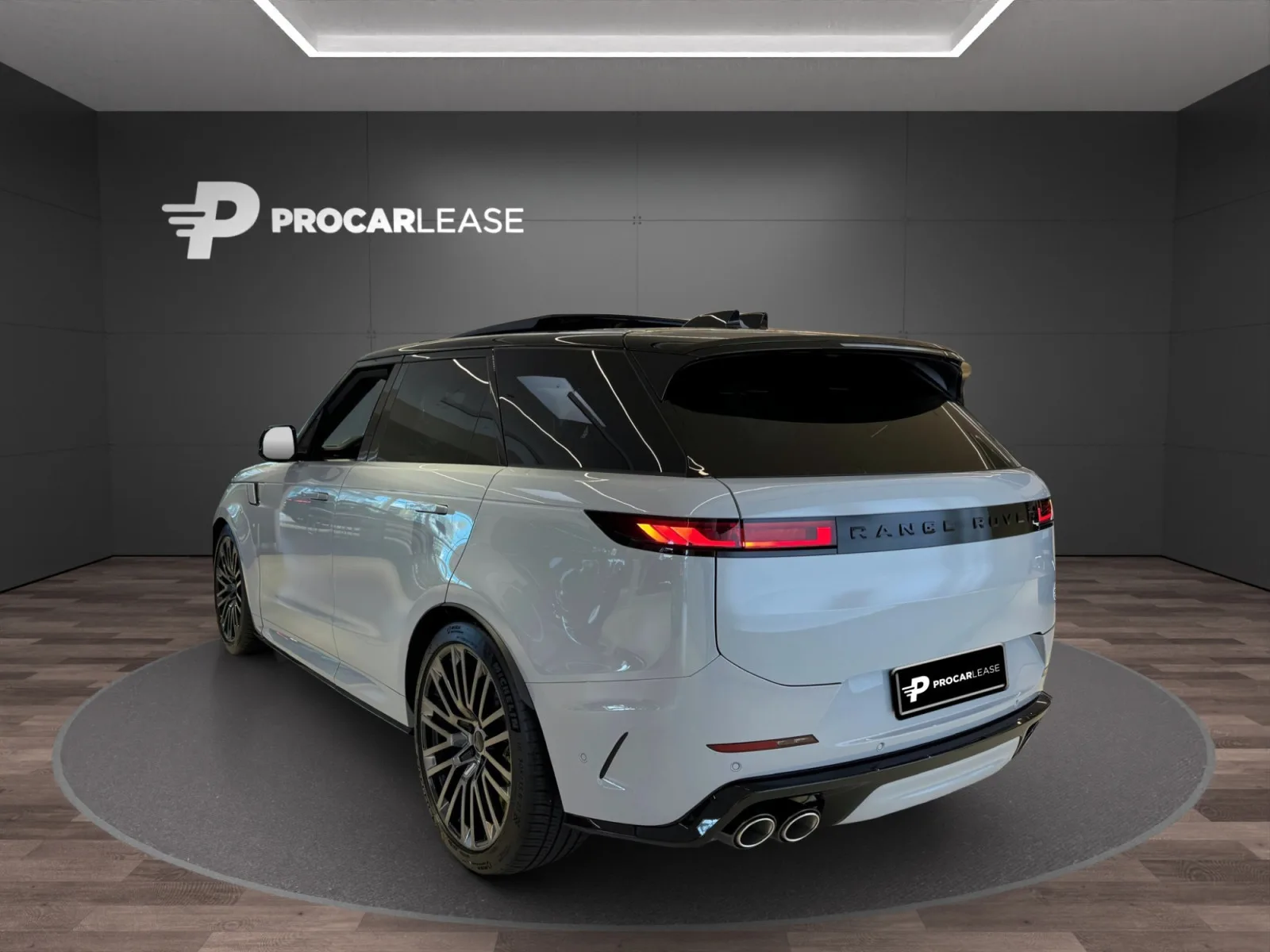 Land Rover Range Rover Sport P635 SV - Photo 1