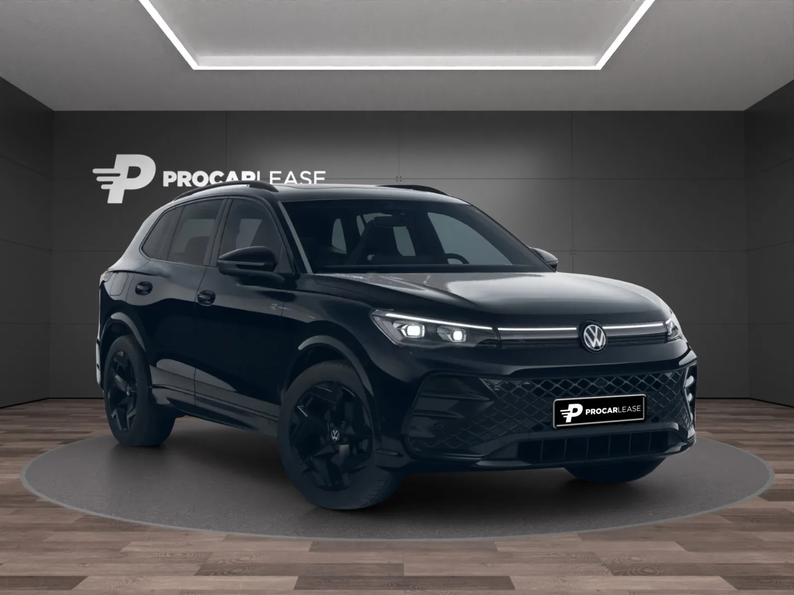 Volkswagen Tiguan Tiguan 1.5 eTSI 150CV /DSG/ R-Line/ AHK/Pano/360°/HUD/Matrix/ - Photo 1