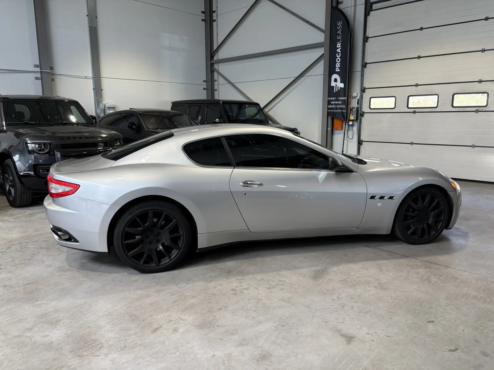 Maserati GranTurismo MASERATI GRANTURISMO 4.2 V8 405 CV/GPS/CUIR/Xénon/ - Photo 1