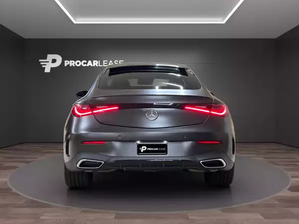 Mercedes-Benz CLE 450 450 Coupe 4Matic/AMG Line Premium/HUD/360°/Burmester/(OLED) - Photo 3