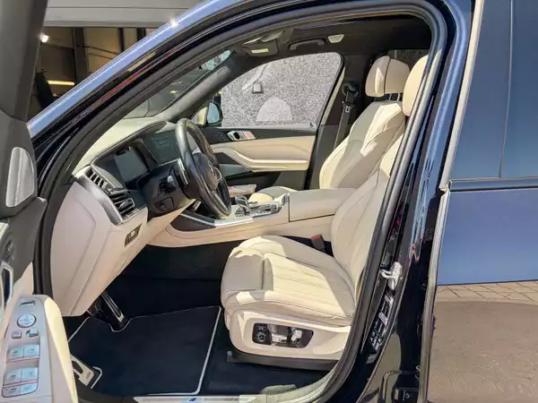 BMW X7 X7 40D Msport /xDrive/Pano/22/VOLL - Photo 3