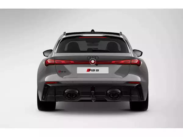 Audi RS5 Audi RS5 Avant Performance Facelift - Photo 3