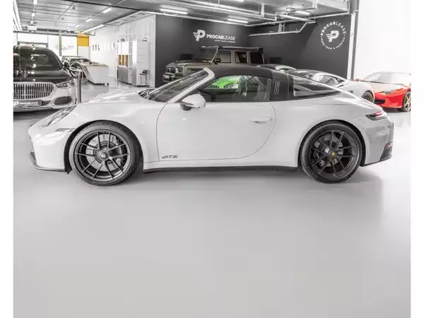 Porsche 992 911/992.2 TARGA 4 GTS / FACELIFT MY2025 / SOFORT - Photo 2