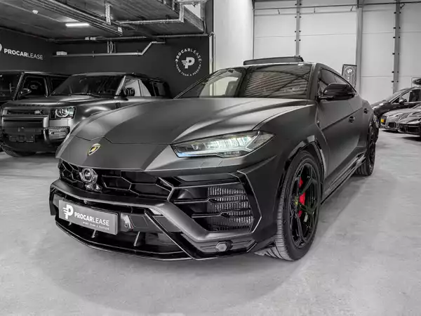 Lamborghini Urus 4.0 V8 Auto./PANO/22/360°/HUD/CARBON/VOLL - Photo 1