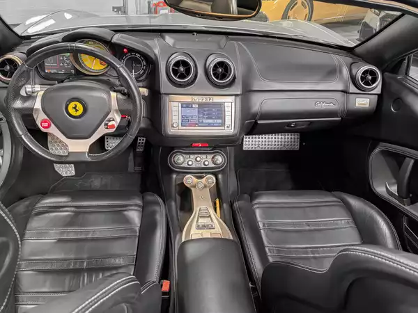 Ferrari California 4.3 V8/20'/FULL SERVICE FERRARI/EXCLUSIVE - Photo 2