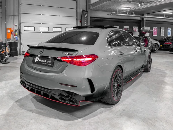 Mercedes-Benz C 63 AMG C 63 S AMG 4Matic+ F1 Edition/Distro+Pano+HuD+Memory+CARBON+20 - Photo 2