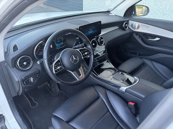 Mercedes-Benz GLC 300 GLC300e 4MATIC/ SUSPENSIONS PNEUMATIQUES/ BURMESTER/ AGILITY - Photo 3