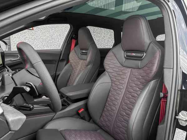 Audi RS5 Audi RS5 Avant Performance Facelift - Photo 3